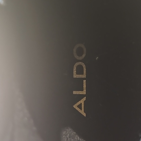 Aldo wedge runners sz 7 - Picture 6 of 6